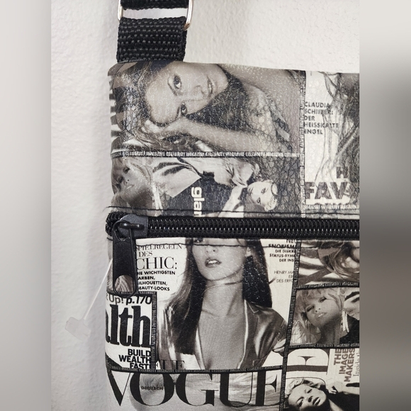 Vogue Print Black + White Women's Crossbody Bag Adjustable Strap - Picture 5 of 13